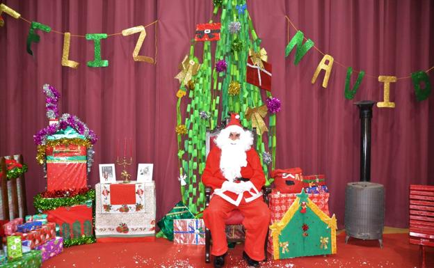 La visita de Papá Noel, degustación de dulces y actuación del Coro Rociero, entre las próximas actividades de Navidad
