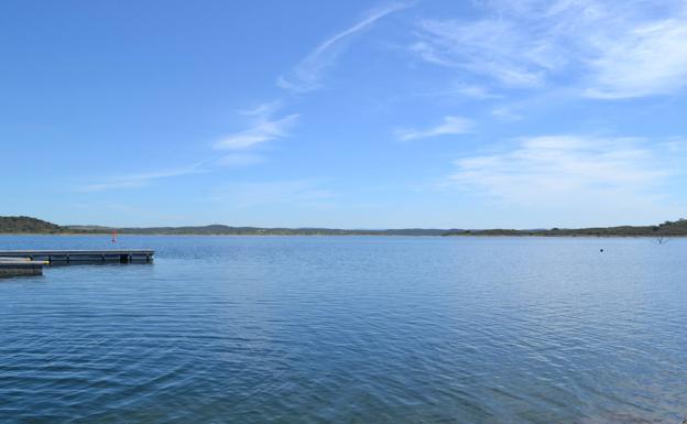 El Lago Alqueva está a apenas dos metros para alcanzar su cota máxima