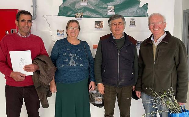 El IESO San Ginés realiza un intercambio intergeneracional en la Semana de Extremadura