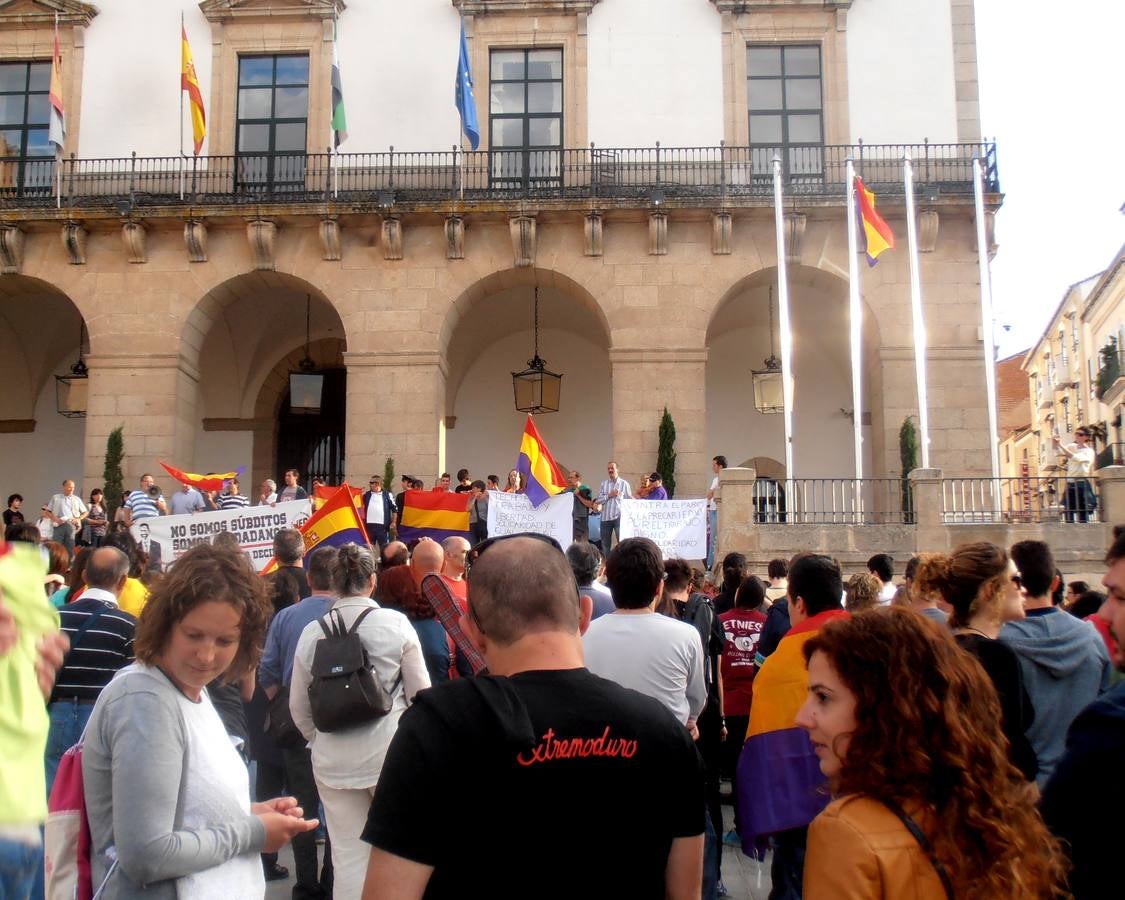 Manifestación en Cáceres por la República