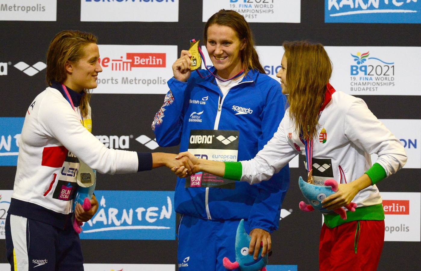 Mireia Belmonte repite plata