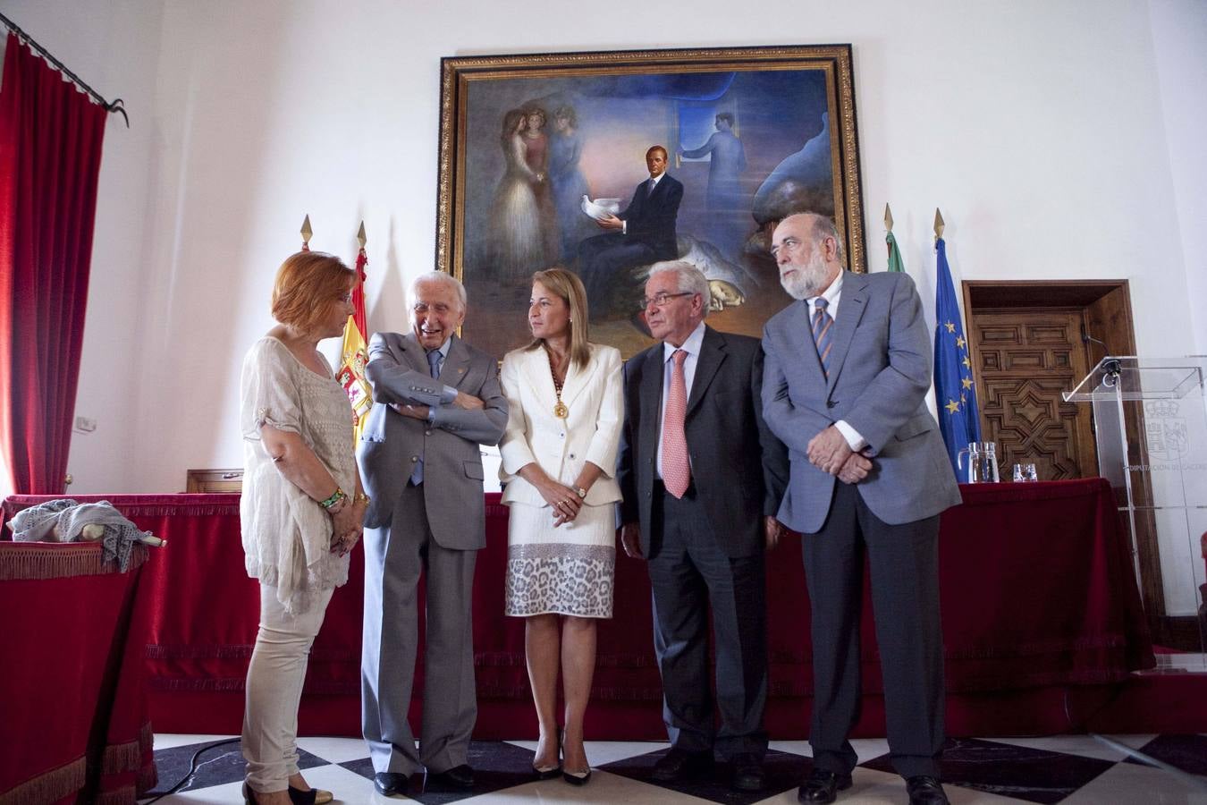 Cáceres aumenta su familia de hijos ilustres