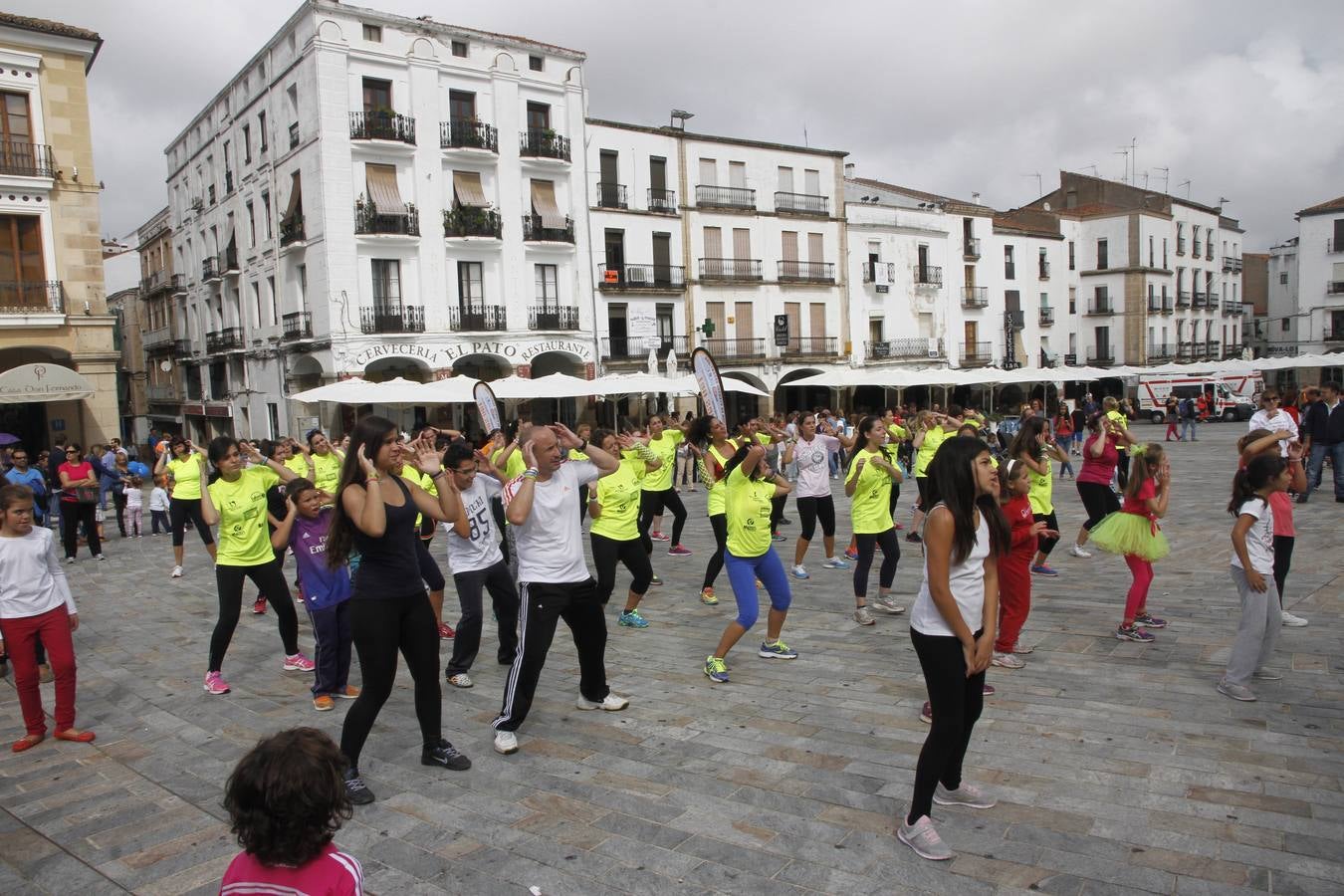 Zumba en la Plaza Mayor de Cáceres