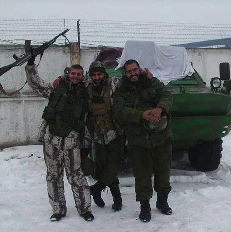 Detenidos ocho combatientes españoles retornados del conflicto de Ucrania