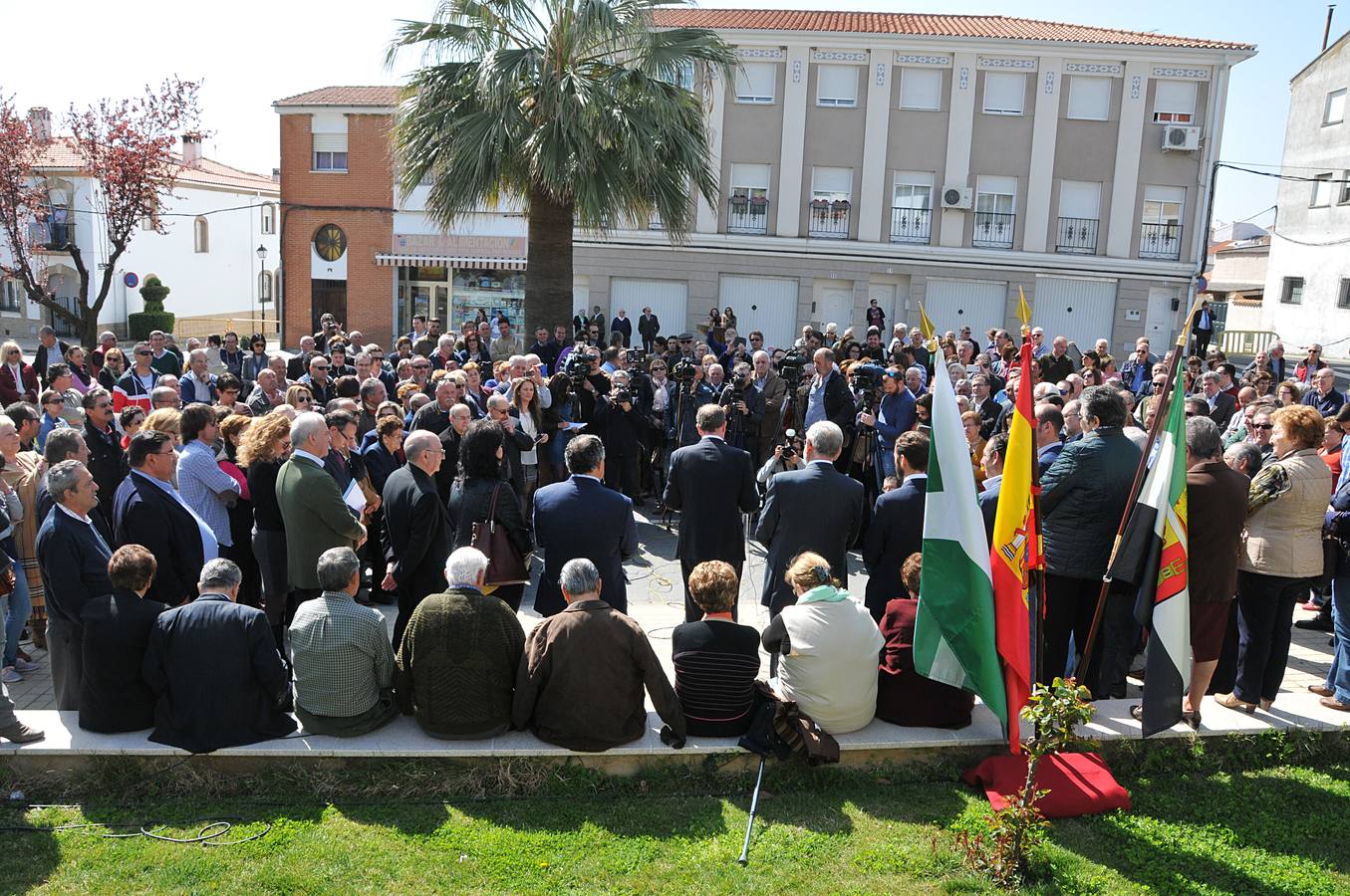 Homenaje a los fallecidos en las obras de construcción de las presa de Torrejón el Rubio