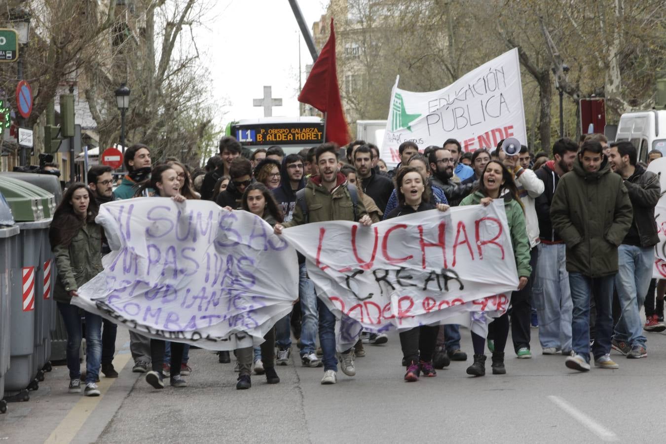 Manifestación en Cáceres para pedir una universidad pública de calidad