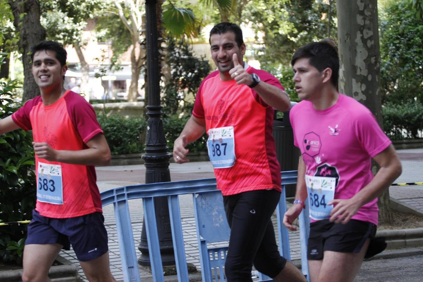 Búscate en la IX Media Maratón de Cáceres (II)