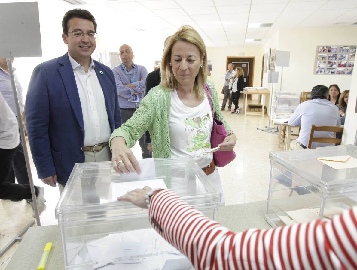 La jornada electoral en Cáceres, en imágenes