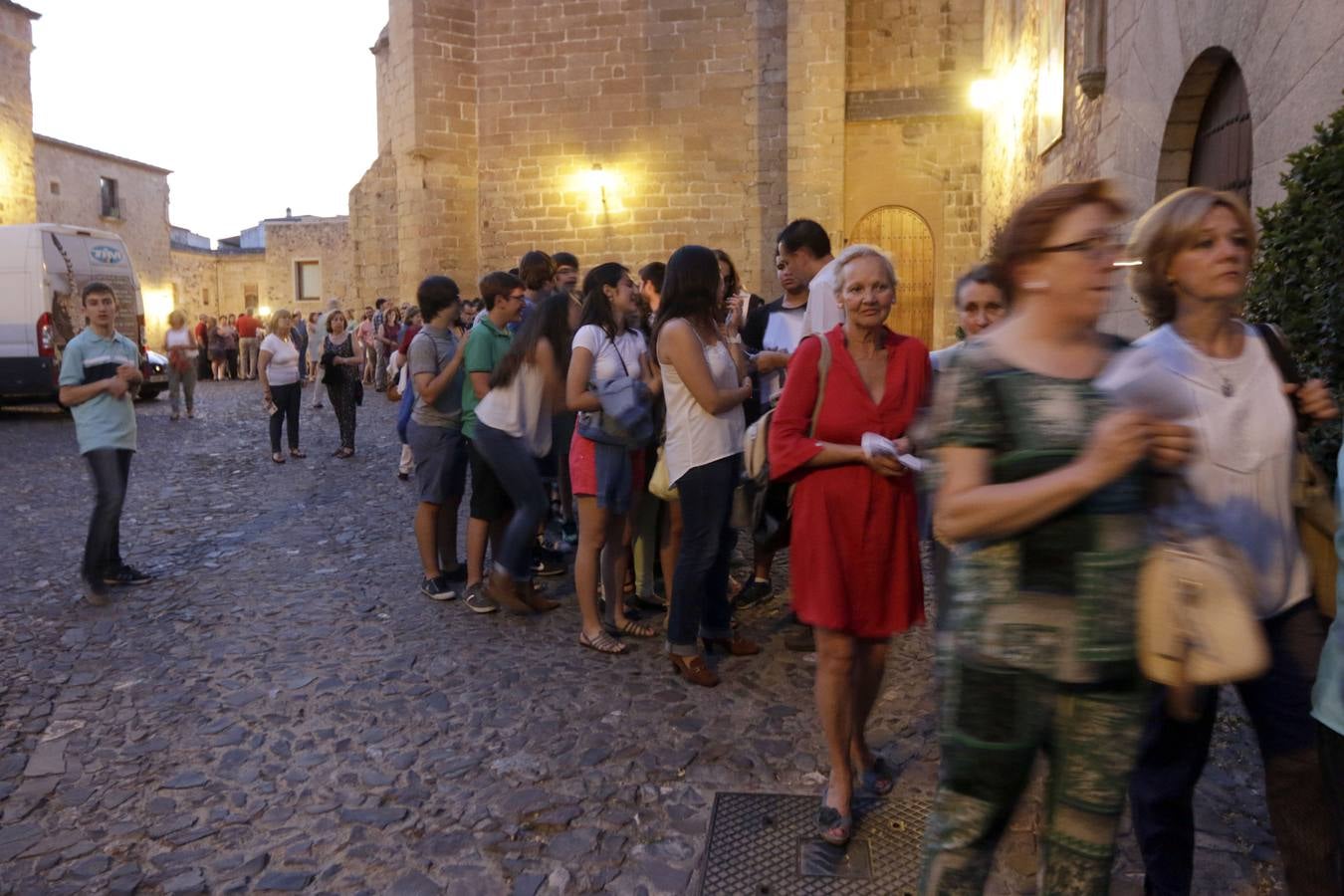 La plaza de las Veletas acoge 'El sueño de una noche de verano'