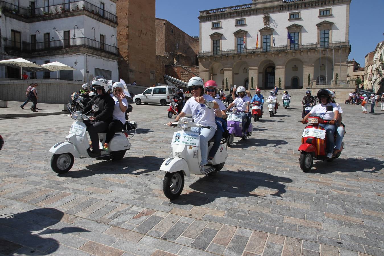 De Tierra de Barros a Santiago en Vespa