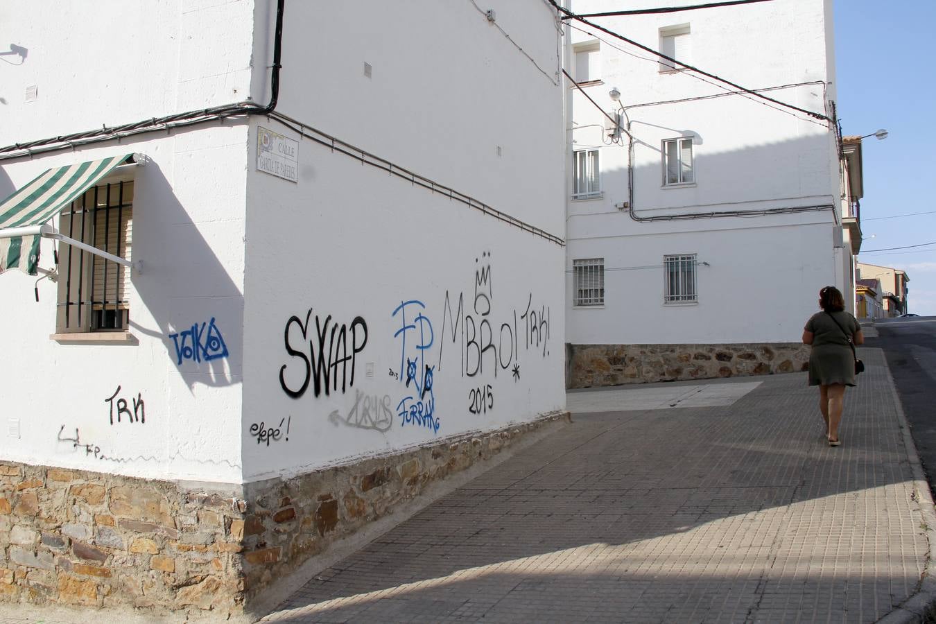 La Plaza de Italia, objeto de una oleada de pintadas