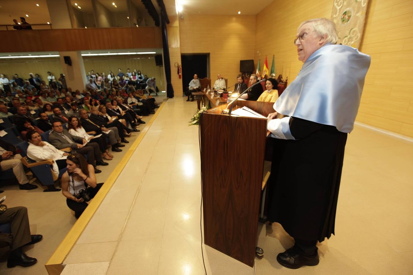 Paul Preston, Doctor Honoris Causa por la UEx