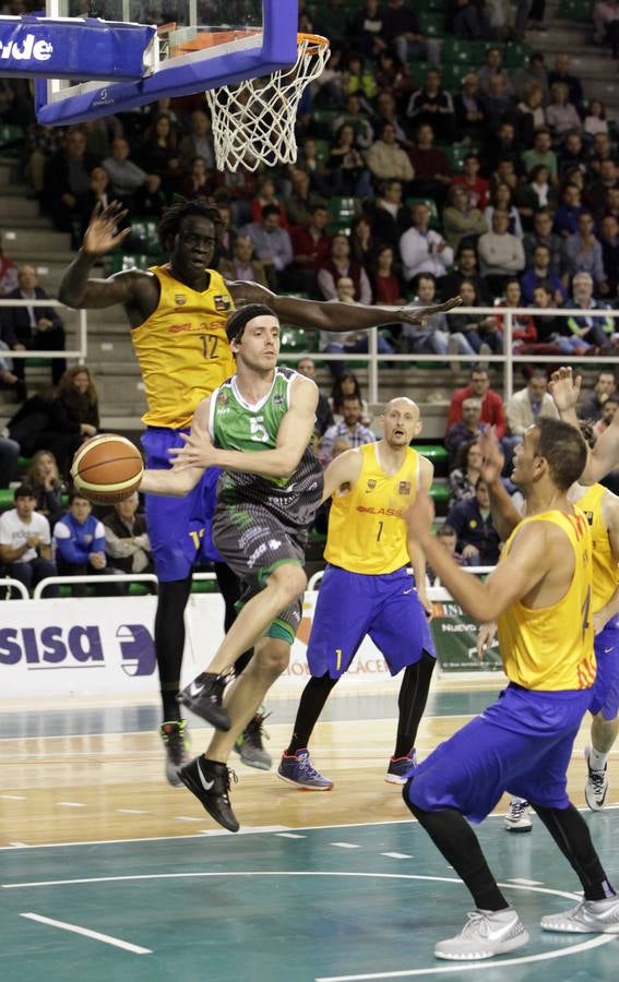 Derrota del Cáceres Basket ante el Barcelona B