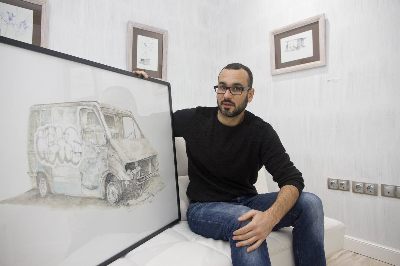 Jonatan Carranza expone sus dibujos y grabados en Belleartes