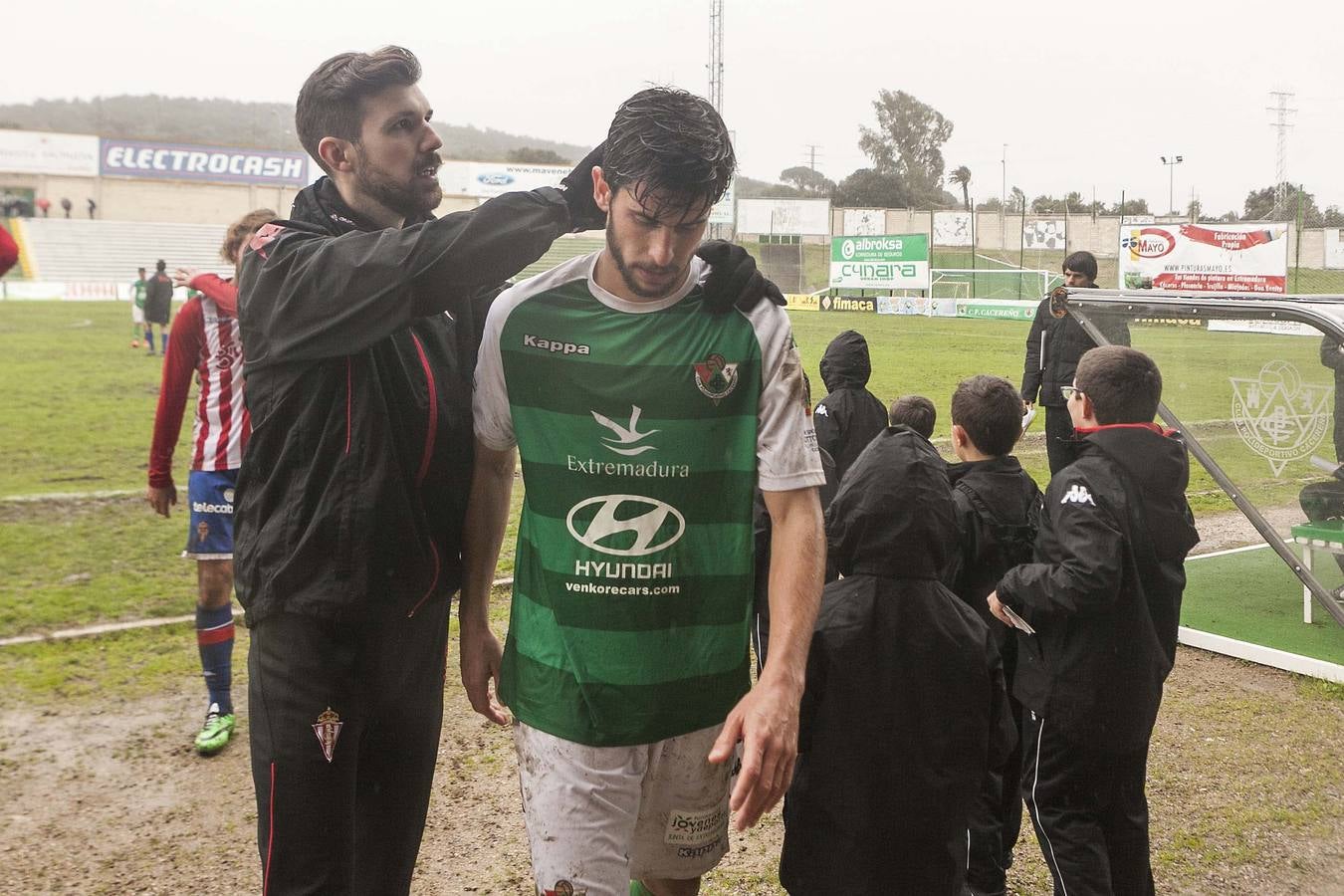 El Cacereño cae ante el Sporting B (0-1)