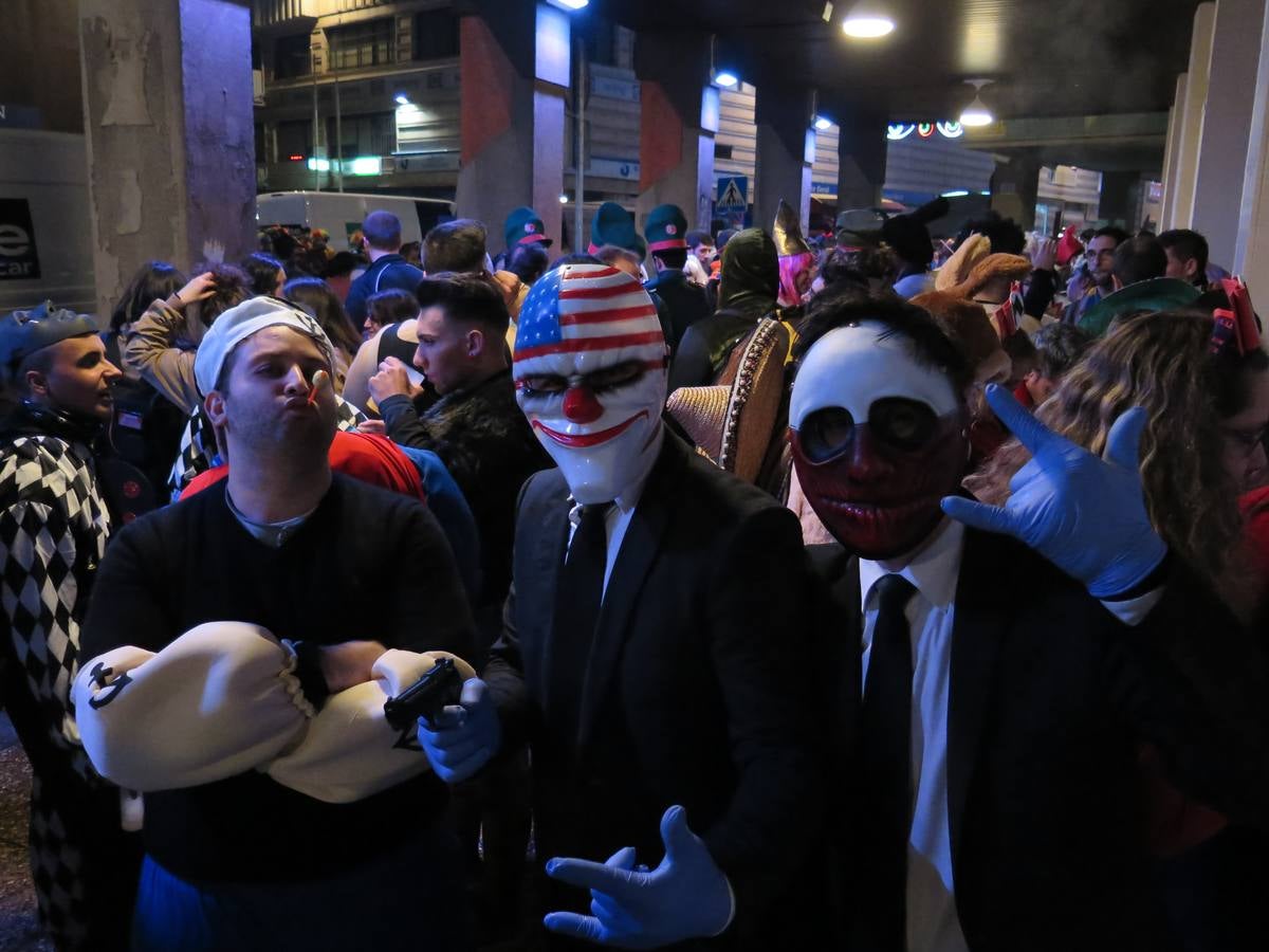 Noche de sábado de Carnaval en Badajoz