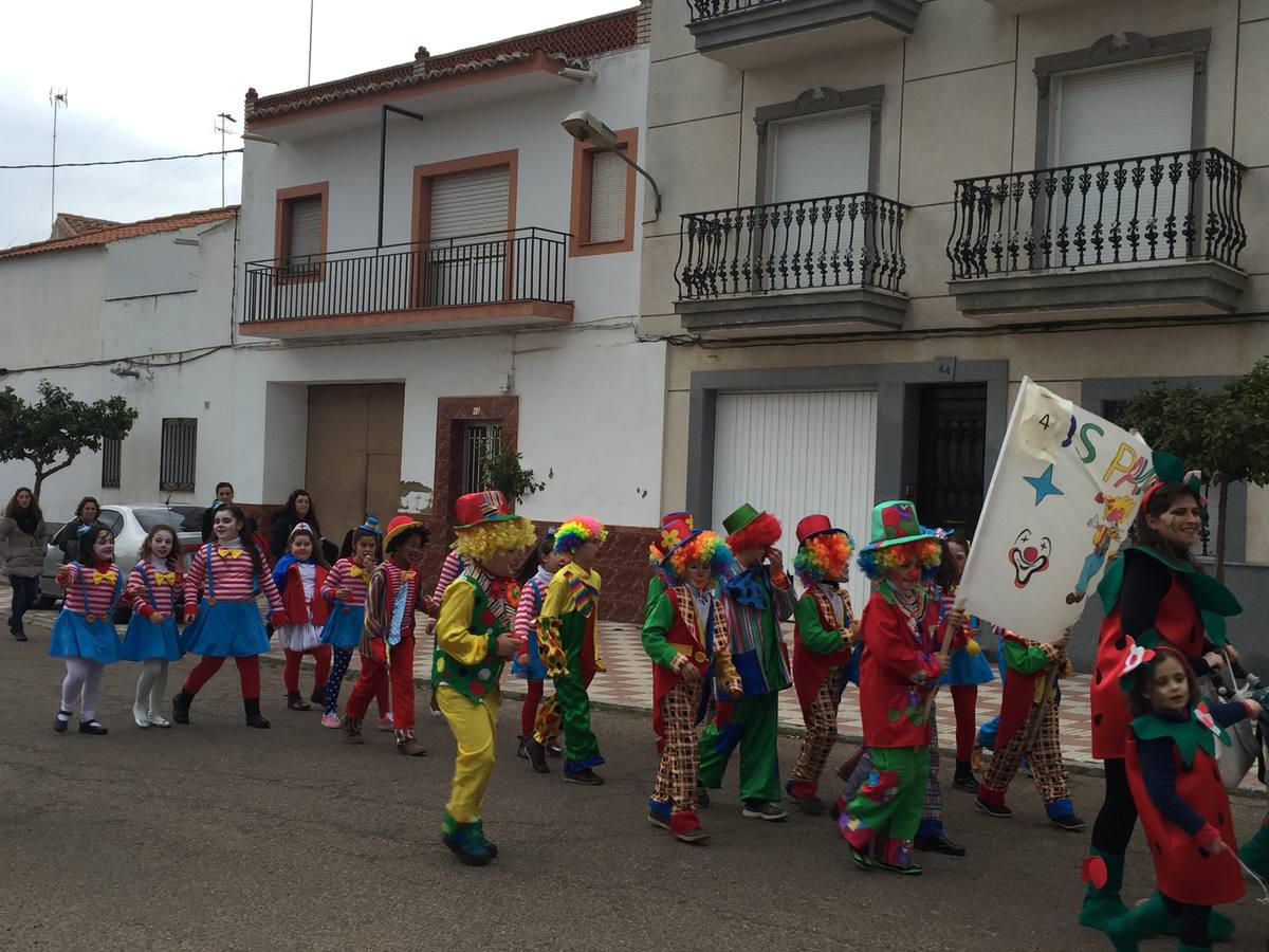 Desfile de comparsas. Carnaval Zalamea 2016