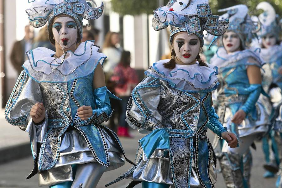 La Garrovilla baila a ritmo de Carnaval