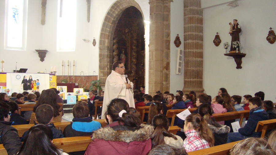 Día del Centro en el Colegio Cristo Crucificado