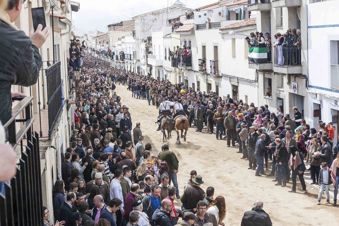 Arroyo de la Luz vibra un año más con sus carreras de caballos