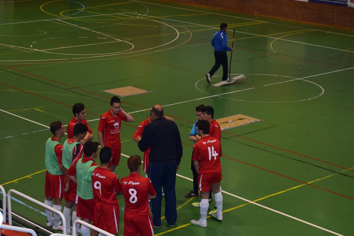 Los juveniles de Buhersa continúan en la fase de ascenso tras derrotar a Almendralejo