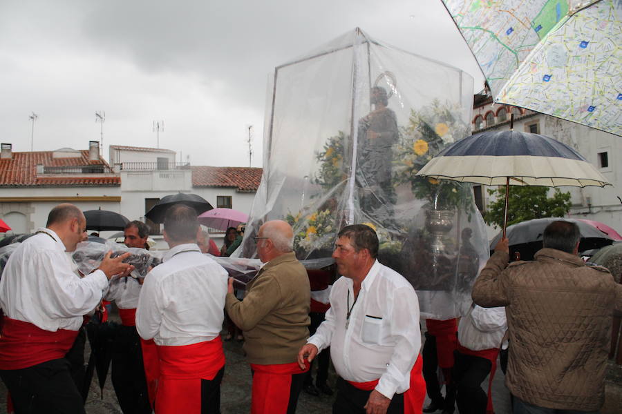 Los malpartideños reciben a San Isidro bajo la lluvia