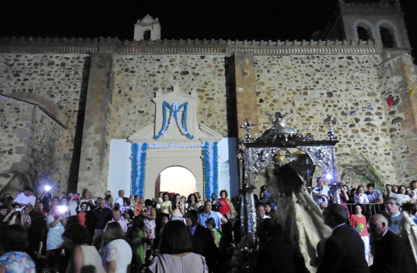 Procesión 50 aniversario de la coronación de la Virgen de las Nieves