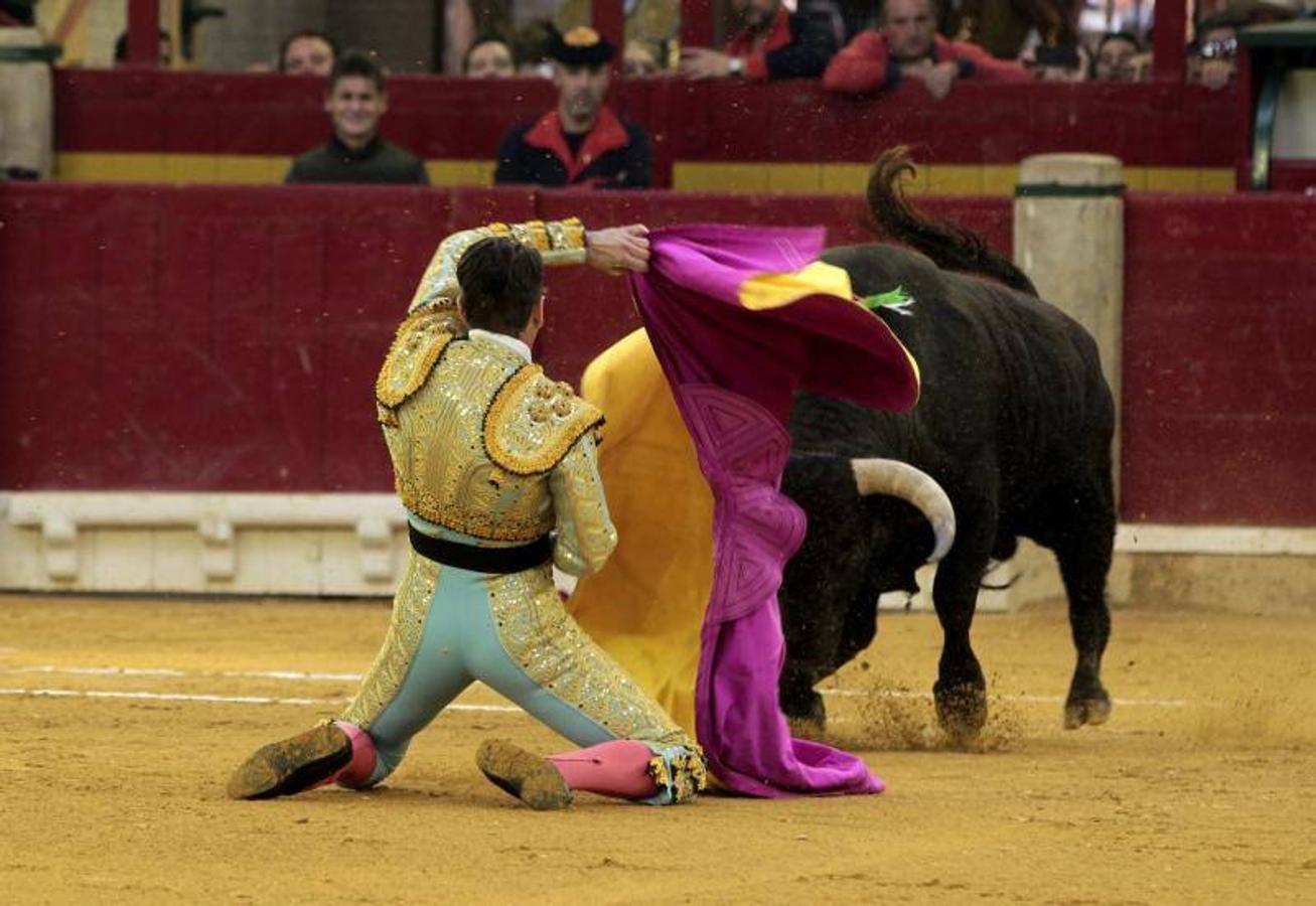 Imágenes de la cogida a Juan José Padilla en Zaragoza