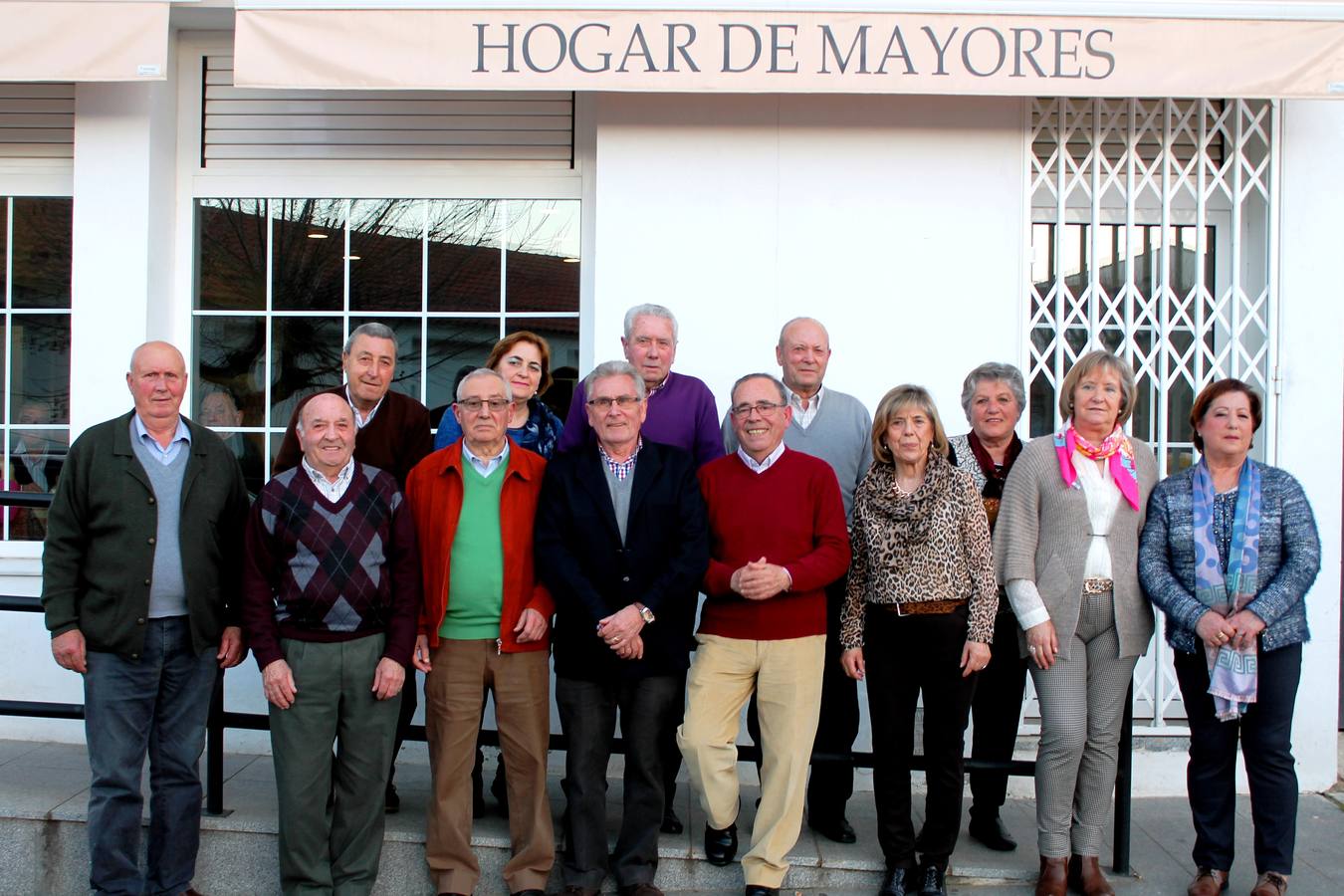 LA ASOCACIÓN DE PENSIONISTAS RINDEN HOMENAJE A SU SOCIA MARÍA TORRADO