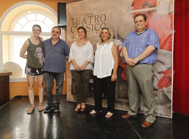 Rutas guiadas, talleres para niños, cine y teatro breve envuelven el Festival Clásico