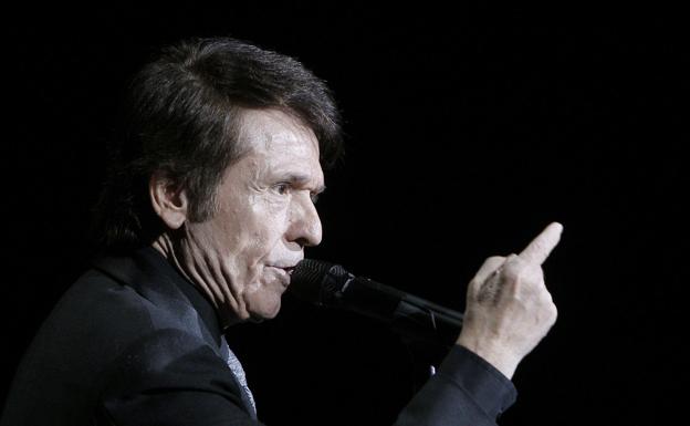 Raphael: "Disfruto más los conciertos para las masas"