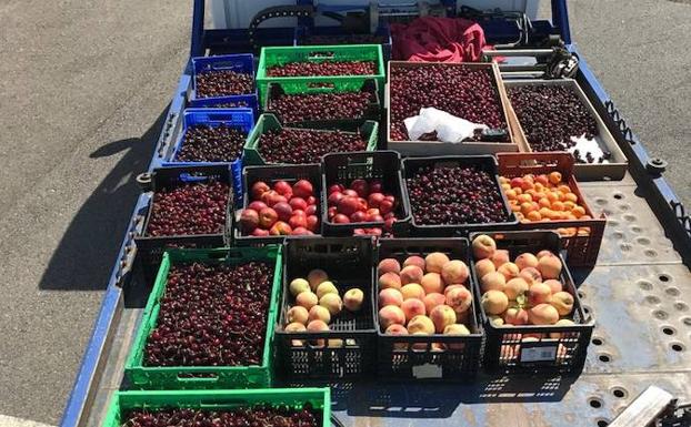 Retiran 350 kilos de fruta ilegal en mercadillo de Badajoz