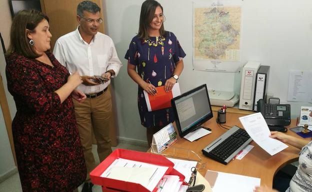 Arranca la carrera por liderar el PSOE extremeño con tres precandidaturas