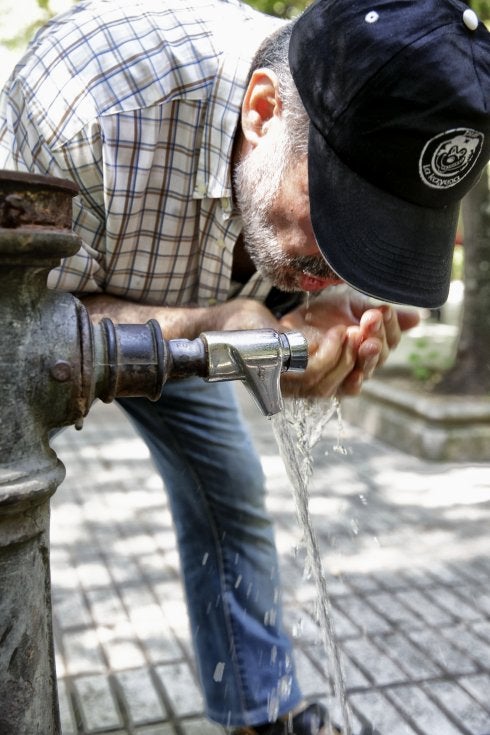 El consumo de agua en Cáceres ha caído un 15% en los últimos ocho años