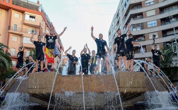 El Badajoz se reivindica en su fiesta