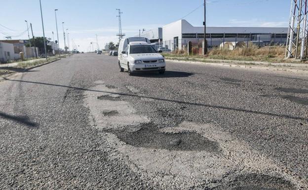 El Ayuntamiento de Badajoz asume las tres calles principales de El Nevero