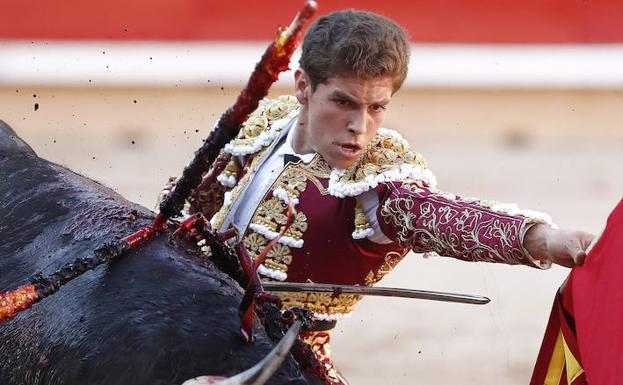 Ginés Marín sustituirá a Roca Rey y completa un cartel extremeño en los Sanfermines