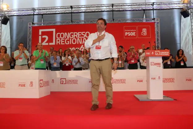 Lara Garlito y Marisol Mateos lideran el núcleo duro del PSOE extremeño