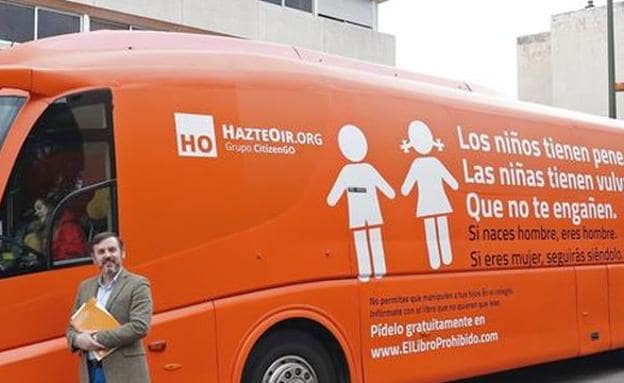 Hazte Oír vuelve con el lema 'Ley Mordaza LGTBI: Van a por tus hijos'