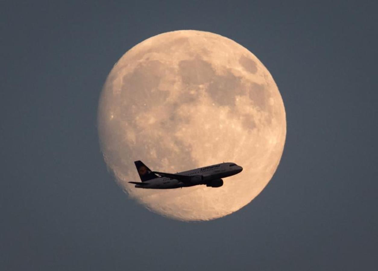 Así se ha visto el eclipse lunar en el mundo