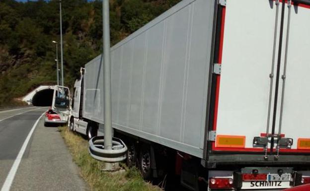 Imputado un camionero que octuplicaba la tasa de alcohol