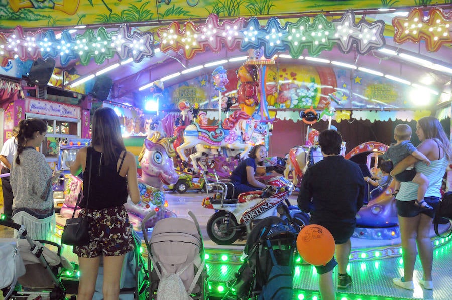 De marcha nocturna en la Feria de Mérida