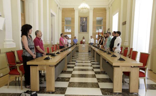 El acto del tren en Mérida rompe en Cáceres el consenso en el Día de Extremadura