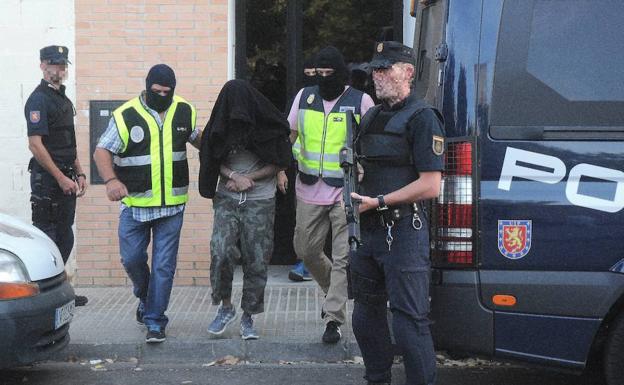 La Policía detiene en Mérida a un «hombre fuerte» del Estado Islámico