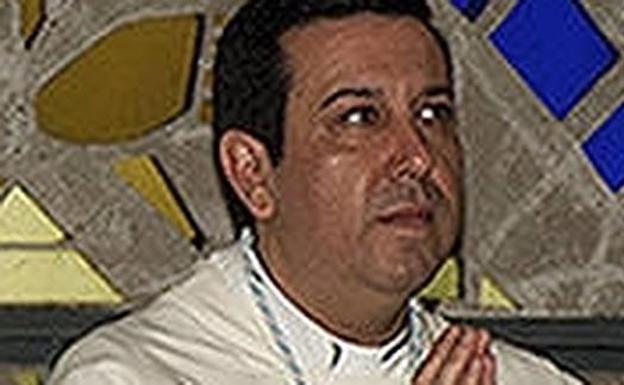 Quince meses de prisión para el cura de Arroyomolinos por exhibición y abuso de un menor
