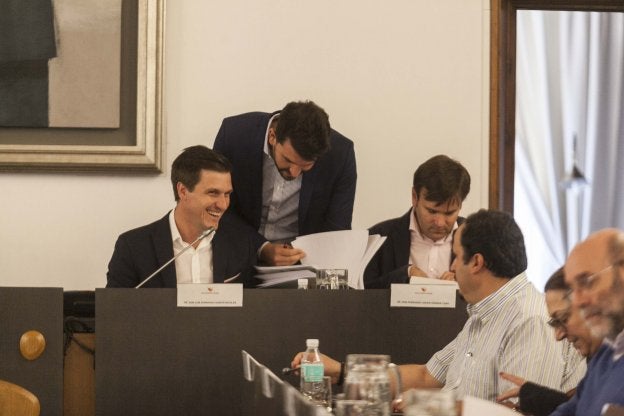 Diputación adelanta dos millones a los municipios con problemas