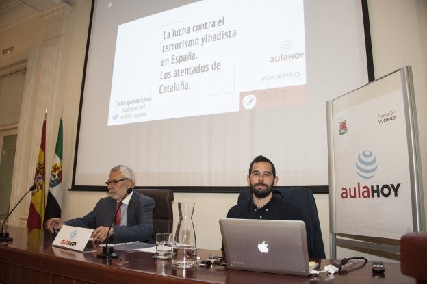 Carlos Igualada inaugura el curso del Aula HOY