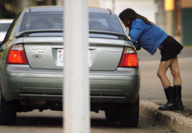 Dos mil mujeres se dedican a la prostitución en Extremadura, la mayoría víctimas de trata