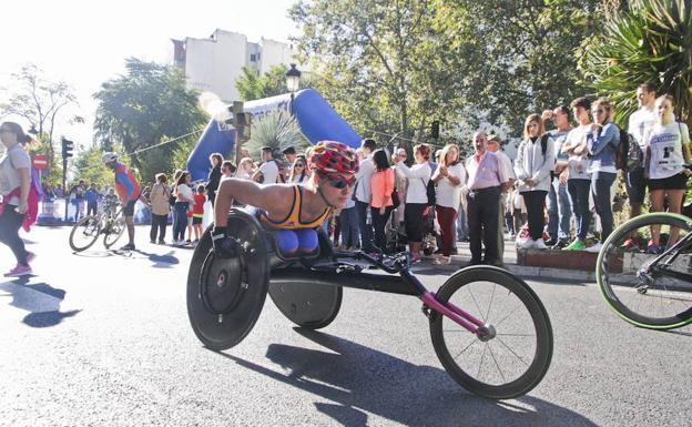 Varios atletas paralímpicos de Barcelona 92 participarán en una carrera popular en Cáceres