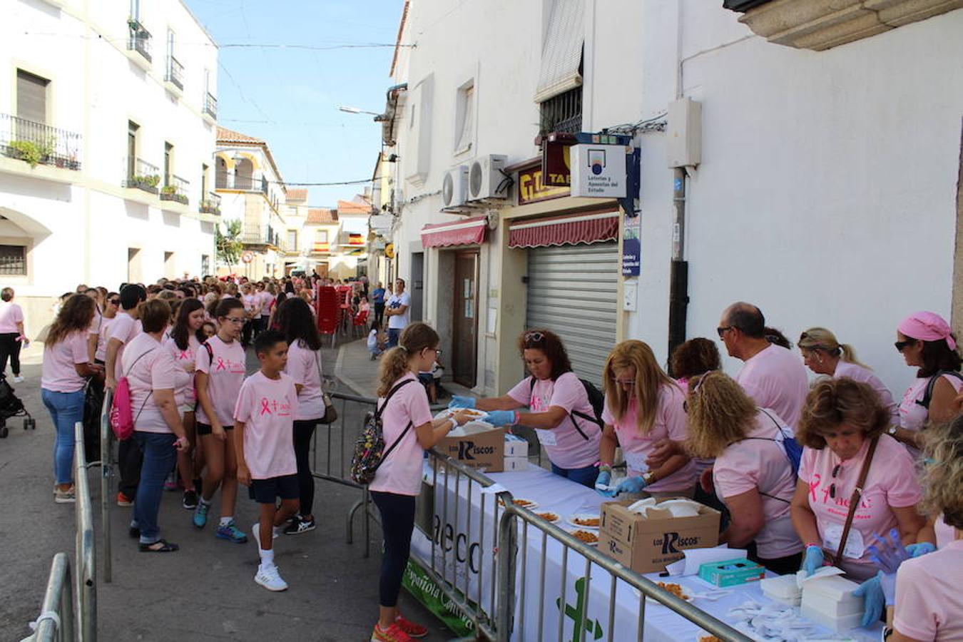 Más de 500 participantes en la III Marcha Rosa contra el cáncer